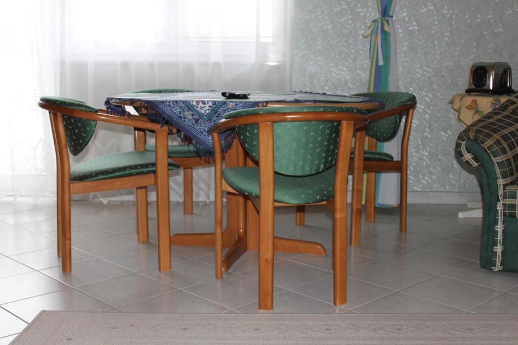 Orwa Apartmanok - Fenyofa Koez Zalakaros Pokój zdjęcie